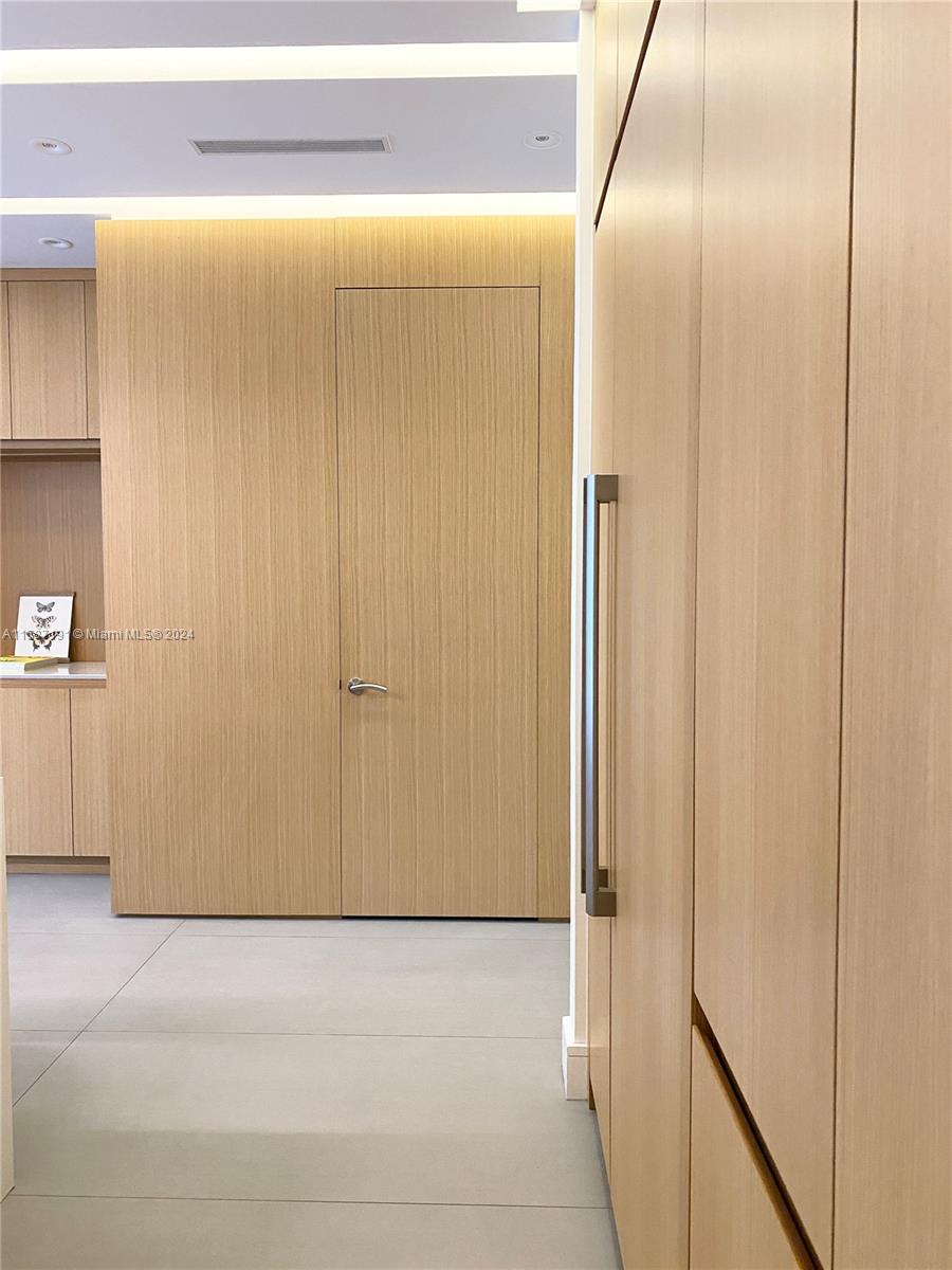 2977 BRIDGEPORT CONDO - Residential