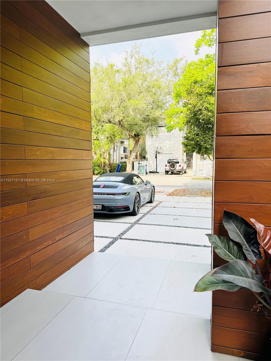 2977 BRIDGEPORT CONDO - Residential