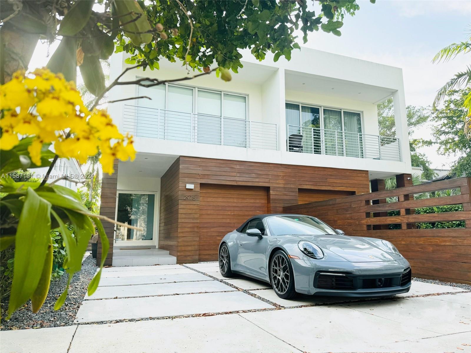 View Miami, FL 33133 house