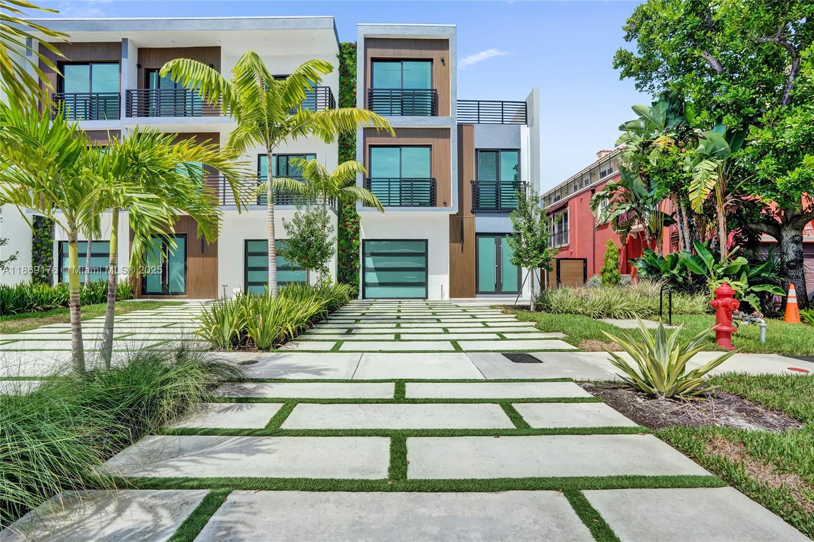 LIVERMORE ESTATES - Residential