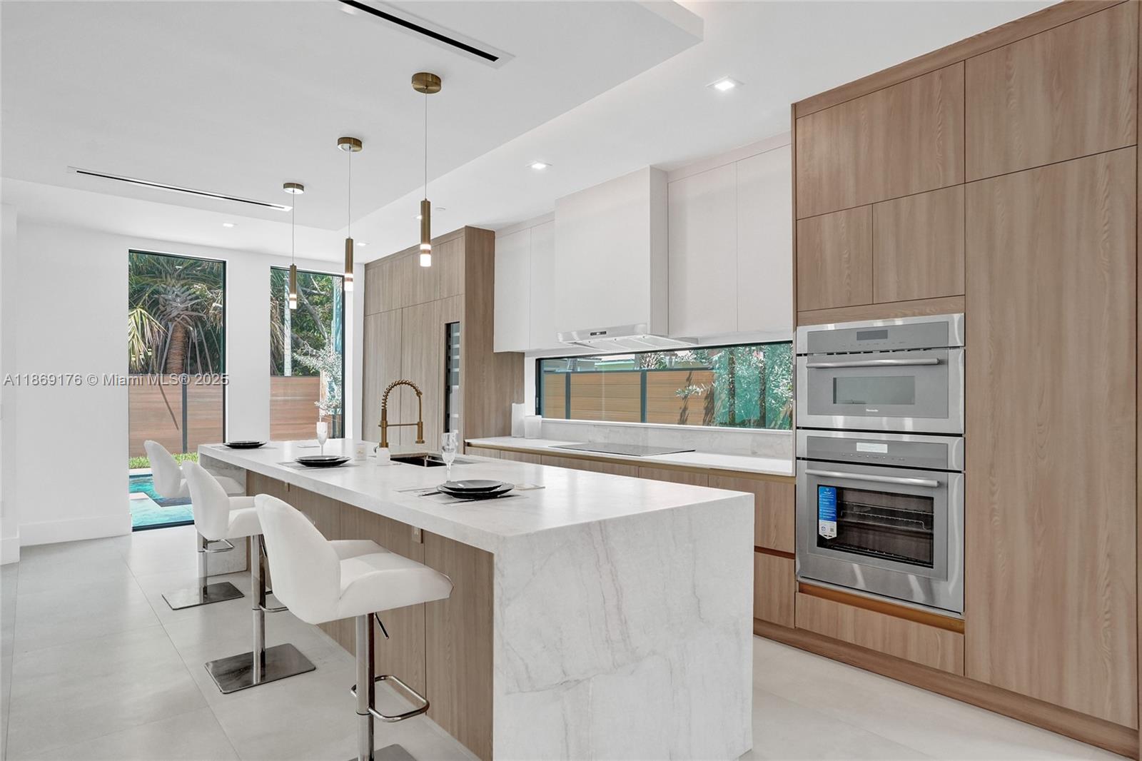 LIVERMORE ESTATES - Residential