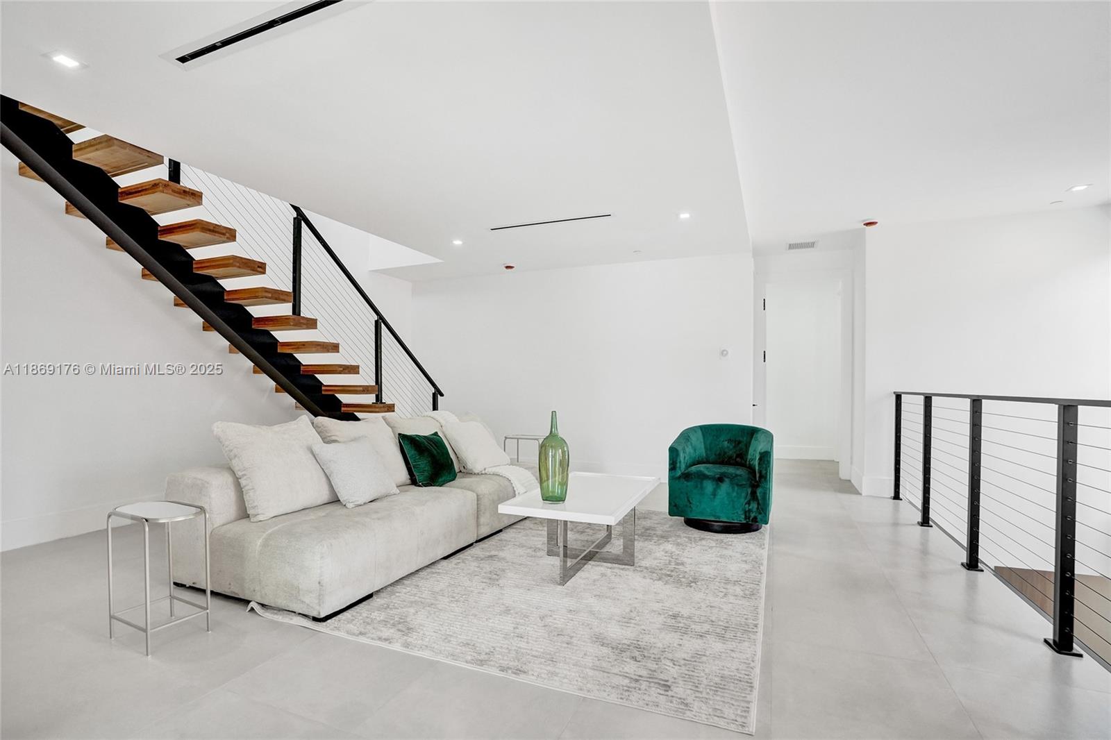 LIVERMORE ESTATES - Residential