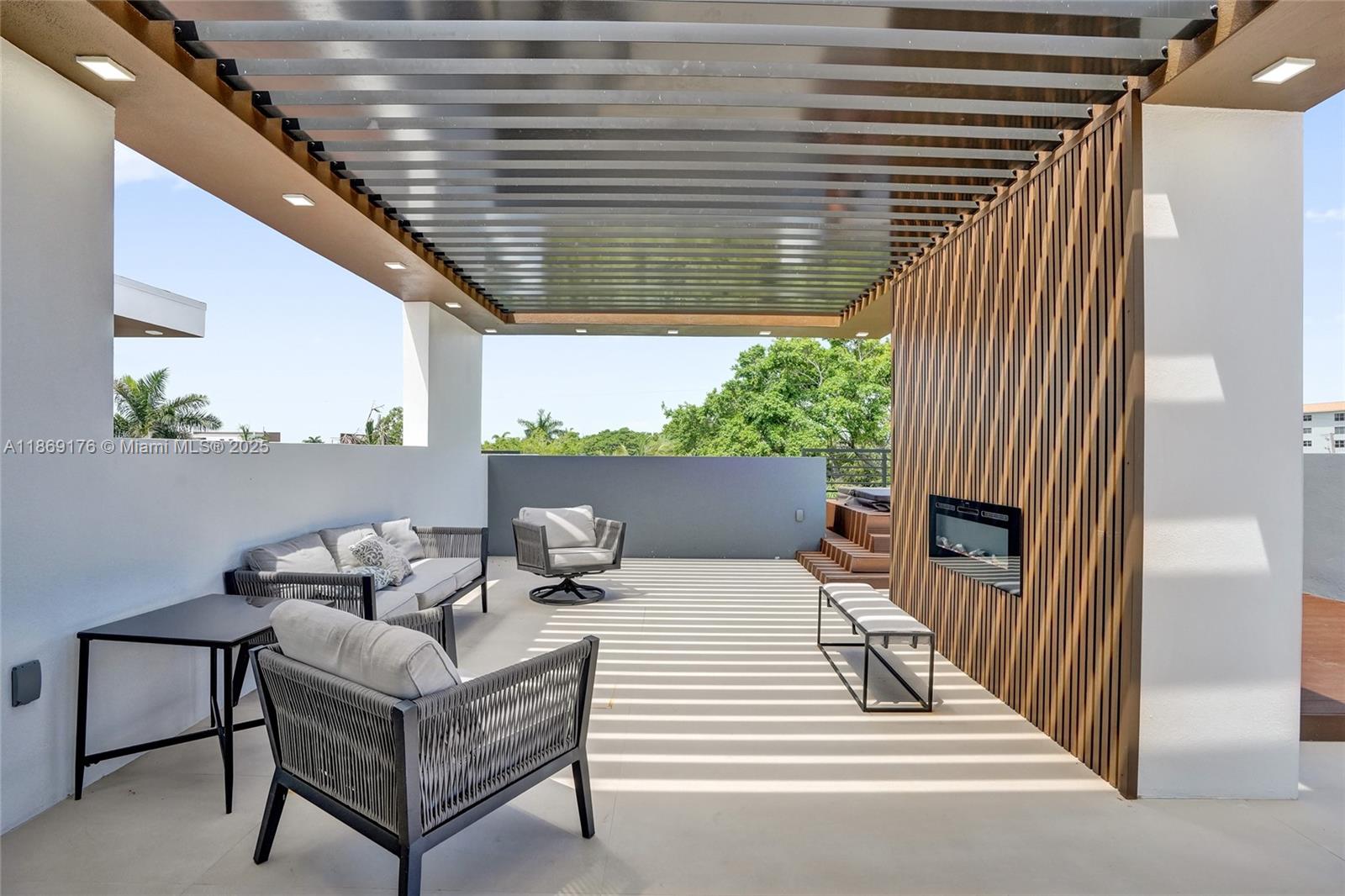 LIVERMORE ESTATES - Residential