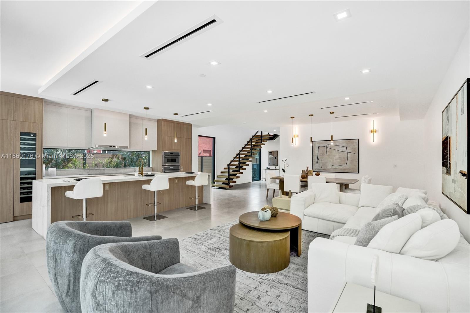 LIVERMORE ESTATES - Residential