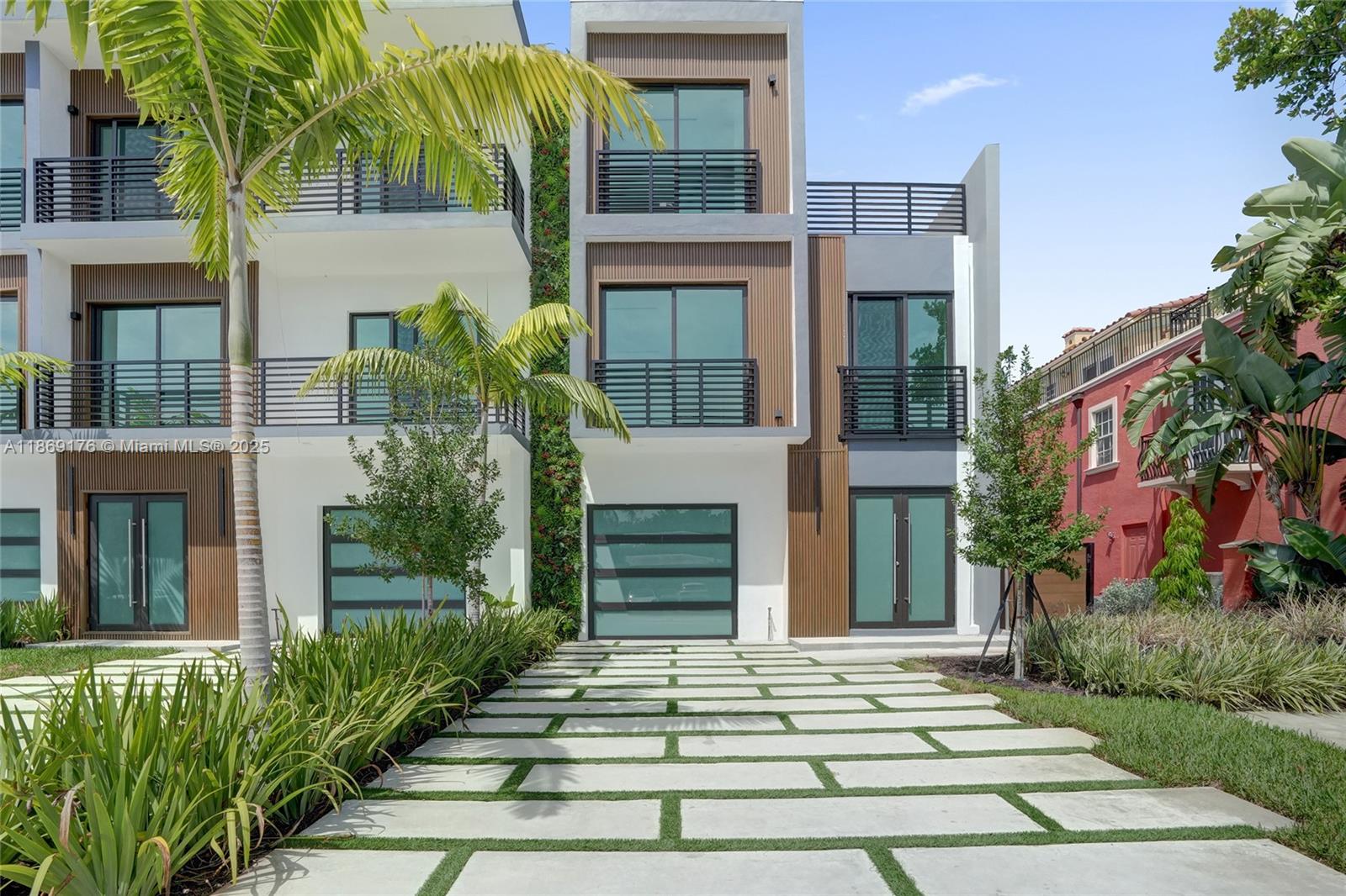 LIVERMORE ESTATES - Residential