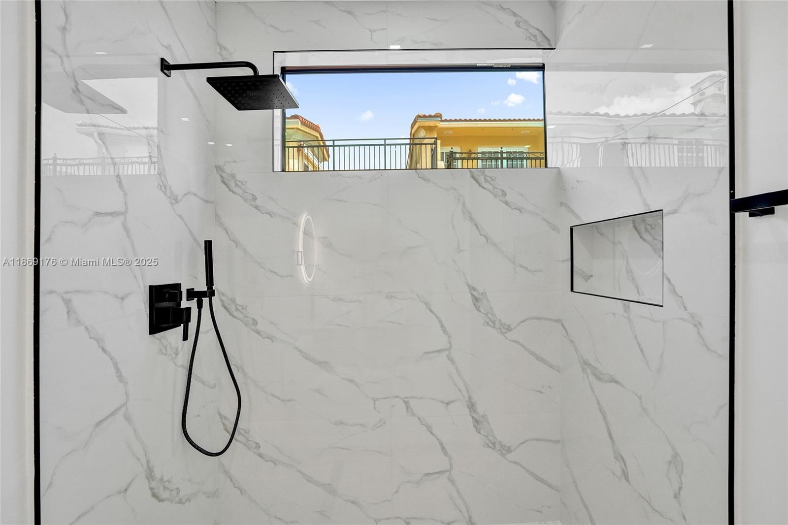 LIVERMORE ESTATES - Residential