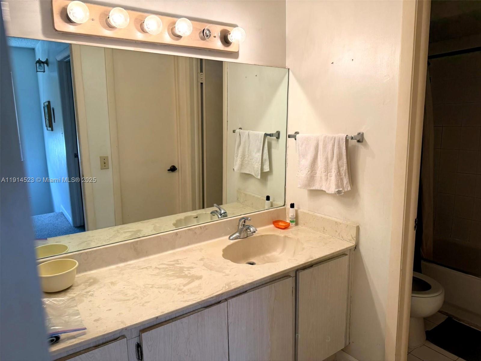 SPRING LAKES VILLAGE PHAS - Residential