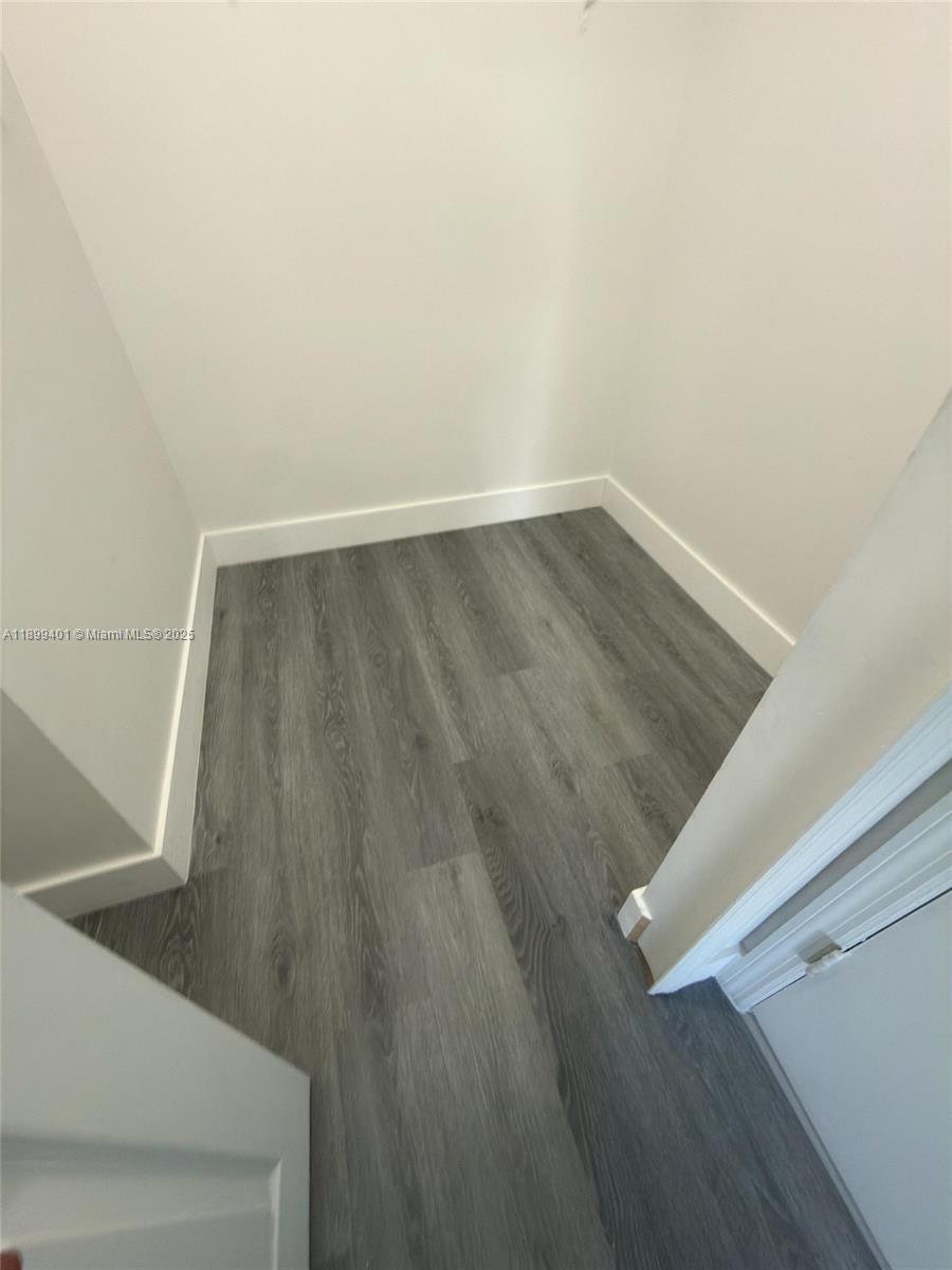 MONTEREY AT MALIBU BAY CO - Residential Lease