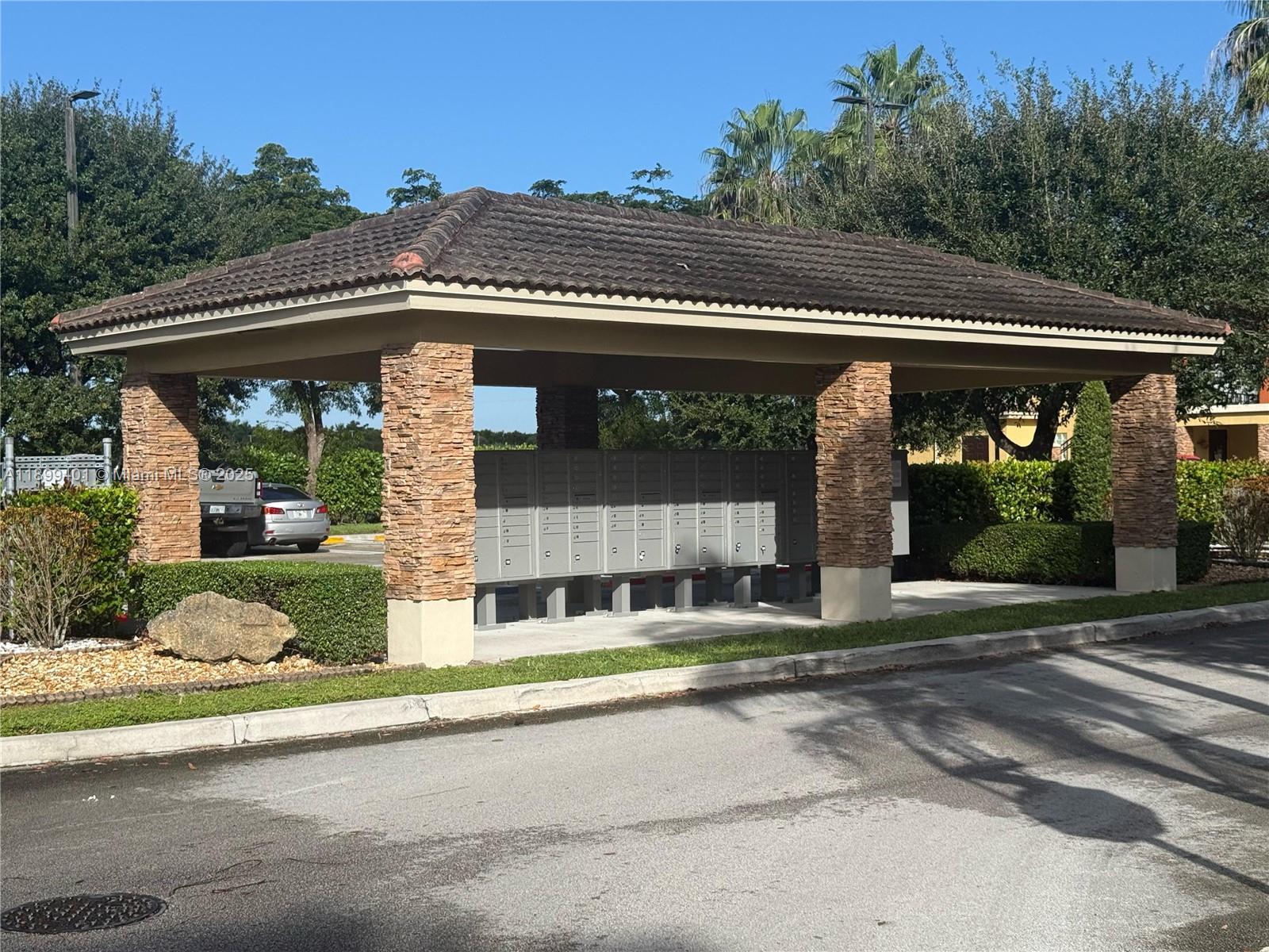 MONTEREY AT MALIBU BAY CO - Residential Lease