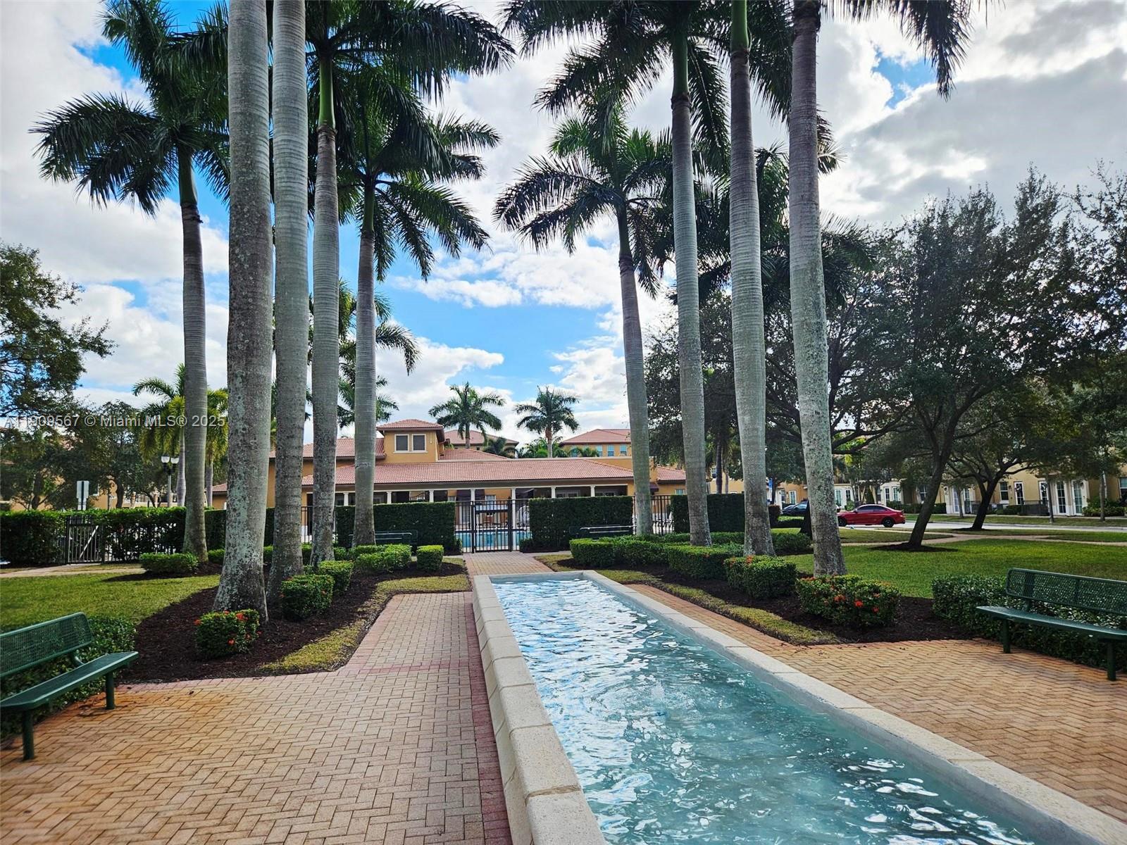 COBBLESTONE II CONDO - Residential