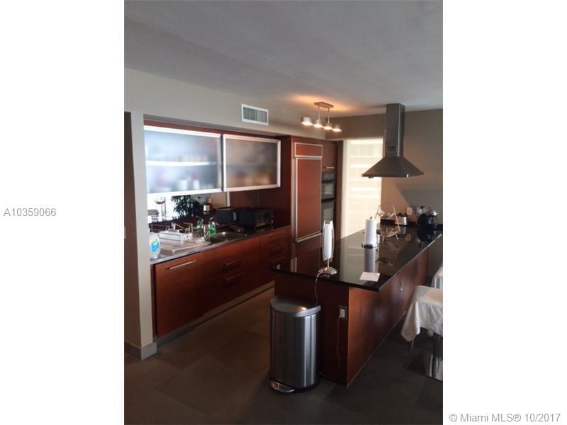 BEACH CLUB CONDO - Residential Lease