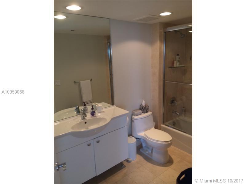 BEACH CLUB CONDO - Residential Lease