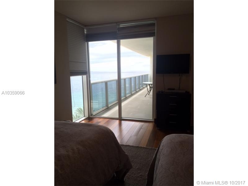 BEACH CLUB CONDO - Residential Lease