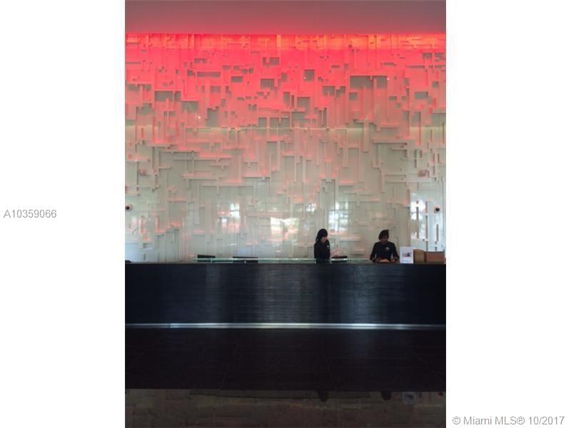 BEACH CLUB CONDO - Residential Lease