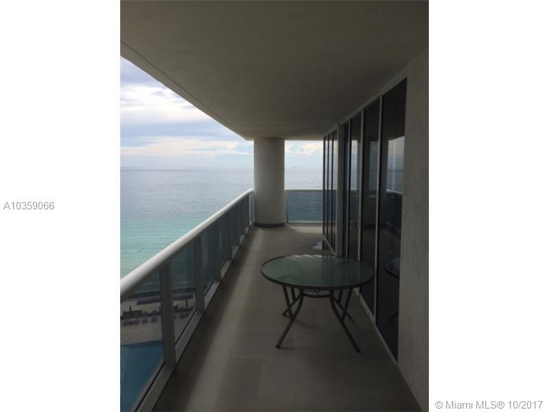 BEACH CLUB CONDO - Residential Lease