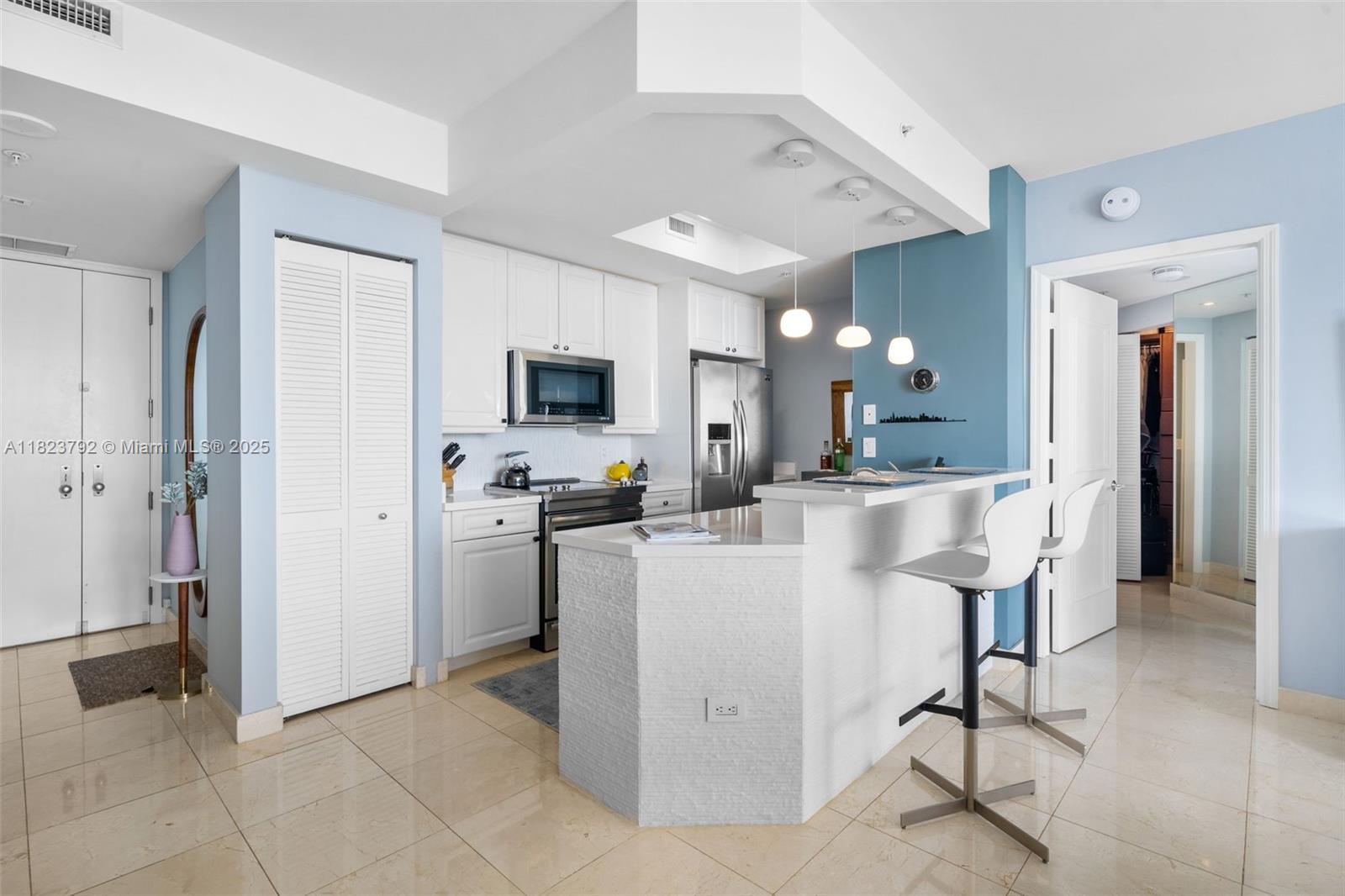 THREE TEQUESTA POINT COND - Residential Lease