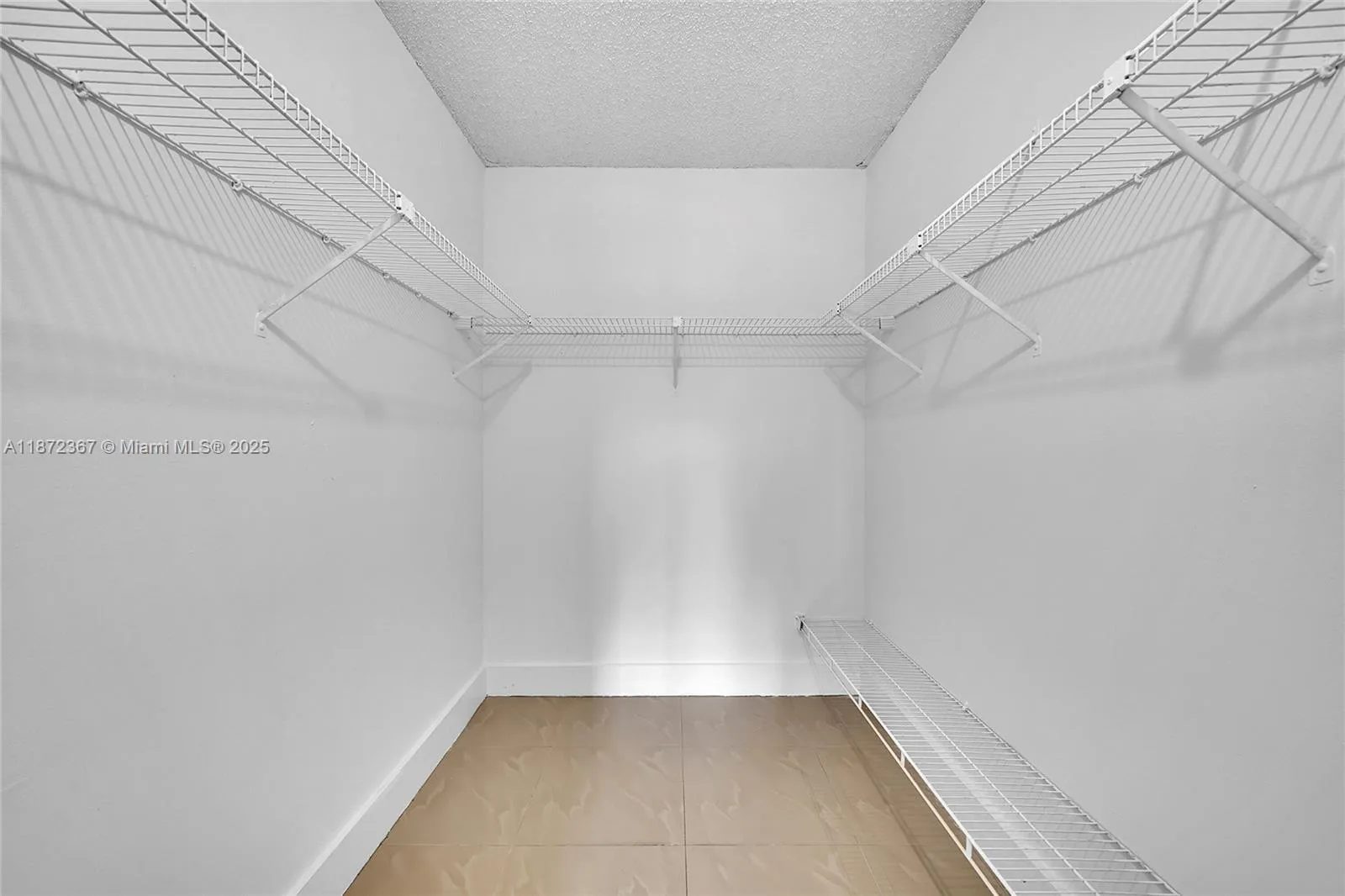 Cutler Bay, Florida 33189, United States, 2 Bedrooms Bedrooms, ,2 BathroomsBathrooms,Residential,Active,203765