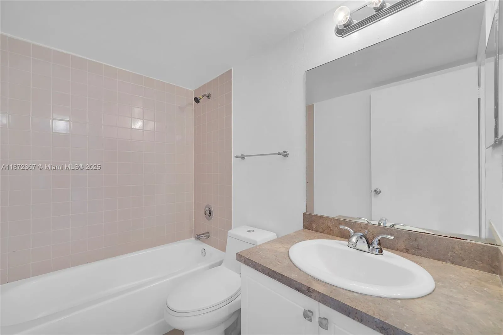 Cutler Bay, Florida 33189, United States, 2 Bedrooms Bedrooms, ,2 BathroomsBathrooms,Residential,Active,203765