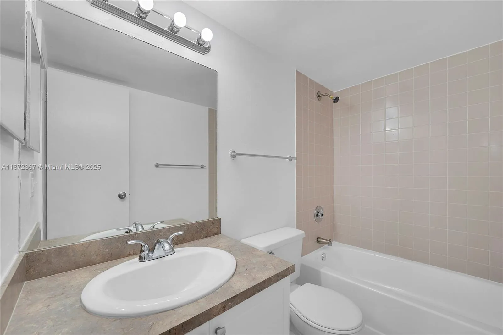 Cutler Bay, Florida 33189, United States, 2 Bedrooms Bedrooms, ,2 BathroomsBathrooms,Residential,Active,203765