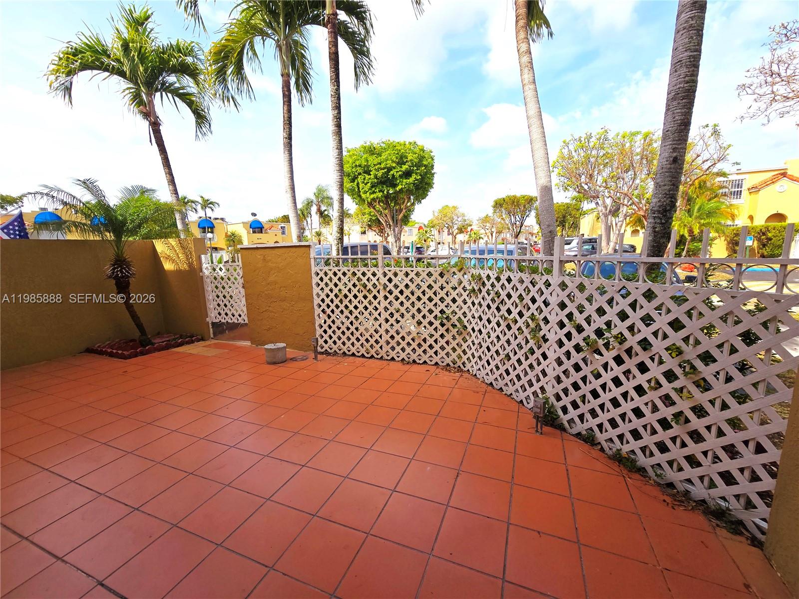 GABLES I TOWNHOMES CONDO - Residential Lease