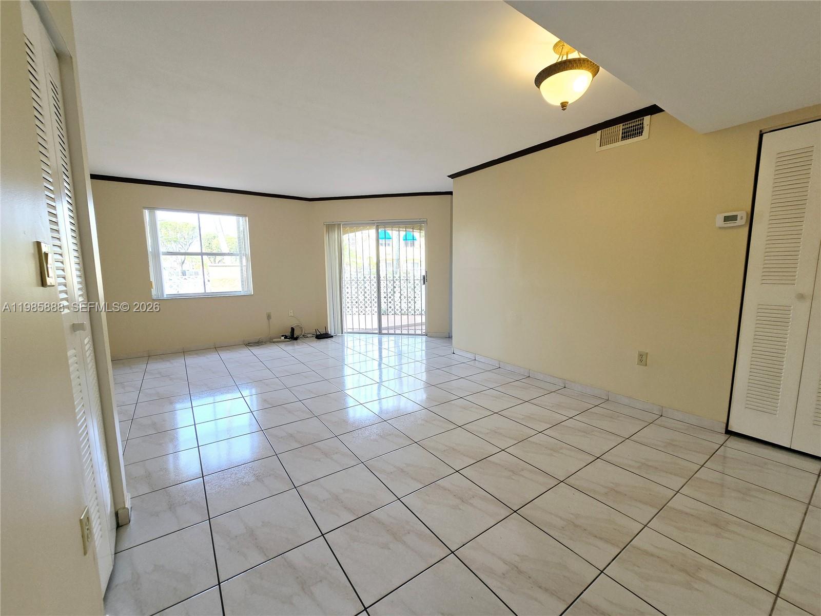 GABLES I TOWNHOMES CONDO - Residential Lease