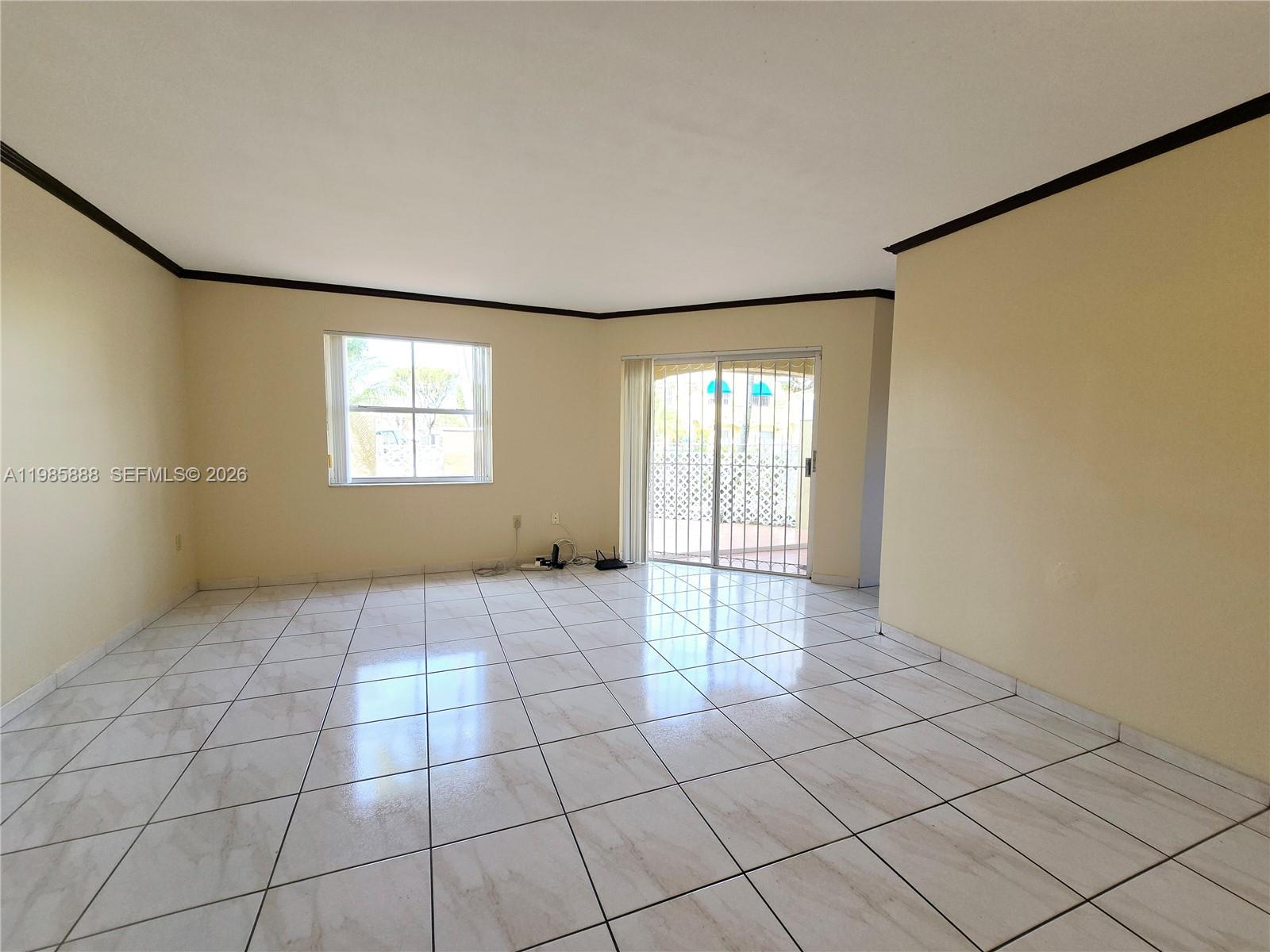 GABLES I TOWNHOMES CONDO - Residential Lease