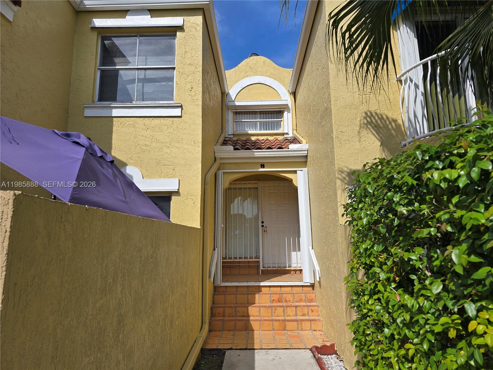 GABLES I TOWNHOMES CONDO - Residential Lease