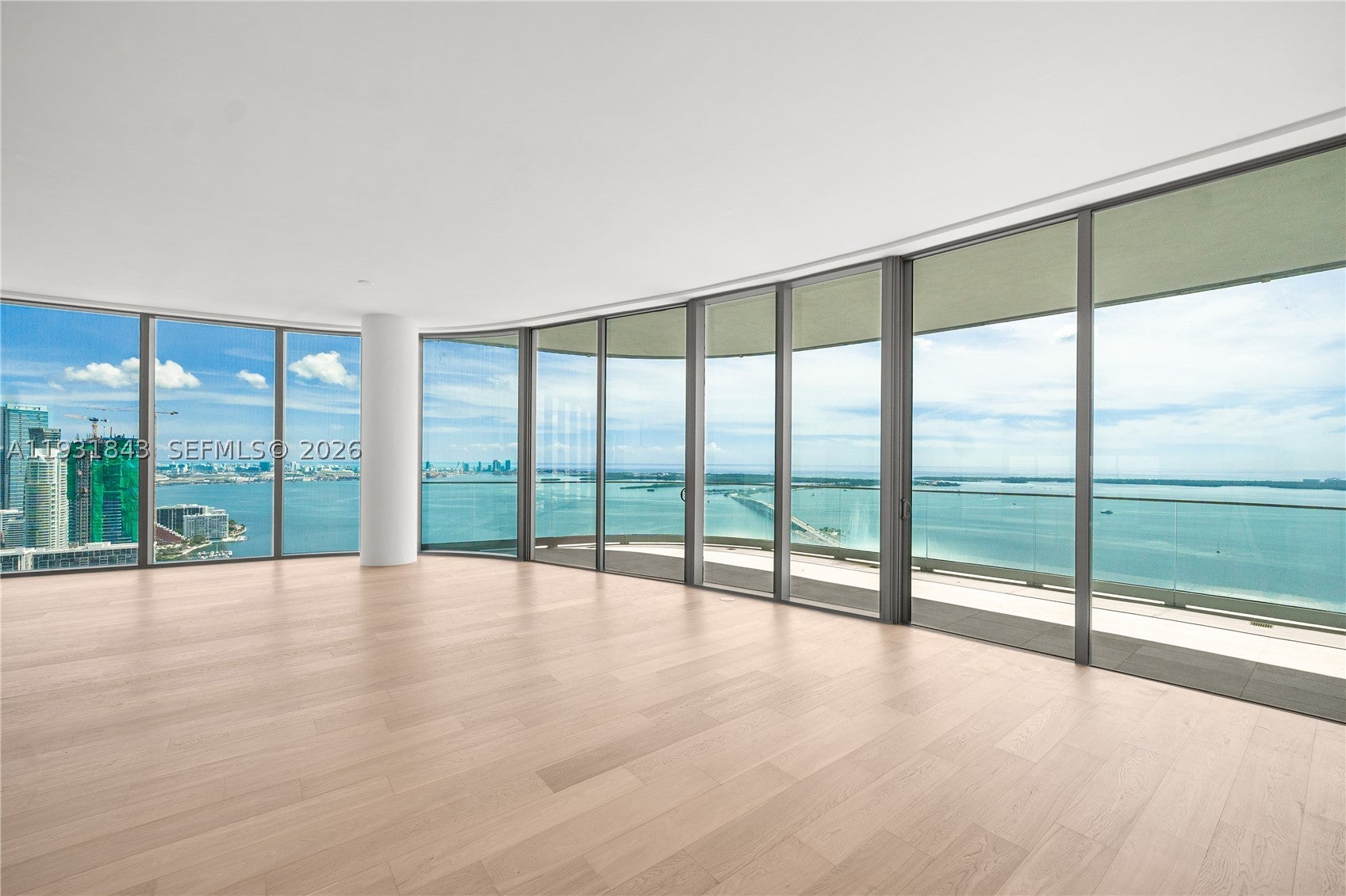 View photos, virtual tours, details... 175 SE 25th Rd 4201
