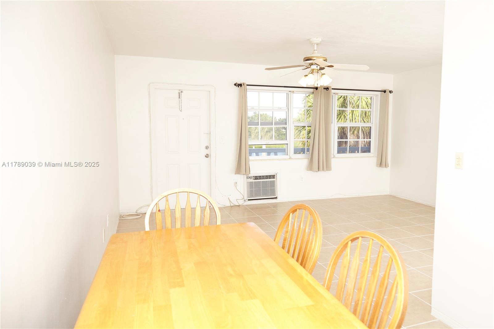 Rental Property at 1471 Ne 170th St 219A, North Miami Beach, Miami-Dade County, Florida - Bedrooms: 1 
Bathrooms: 1  - $1,650 MO.