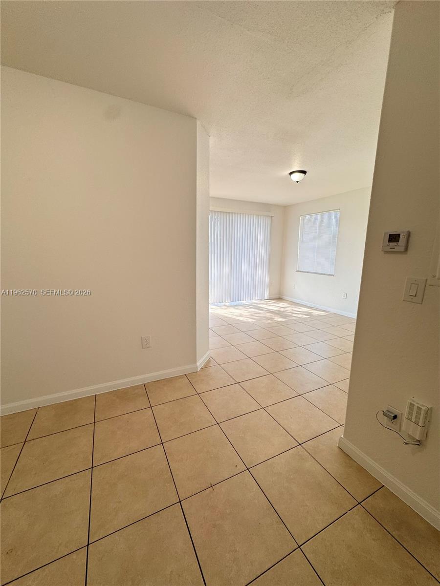 SHOMA TOWNHOMES AT KEYSCO - Residential Lease