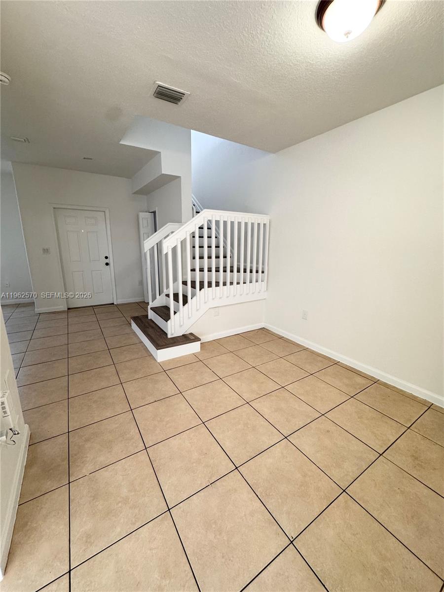 SHOMA TOWNHOMES AT KEYSCO - Residential Lease