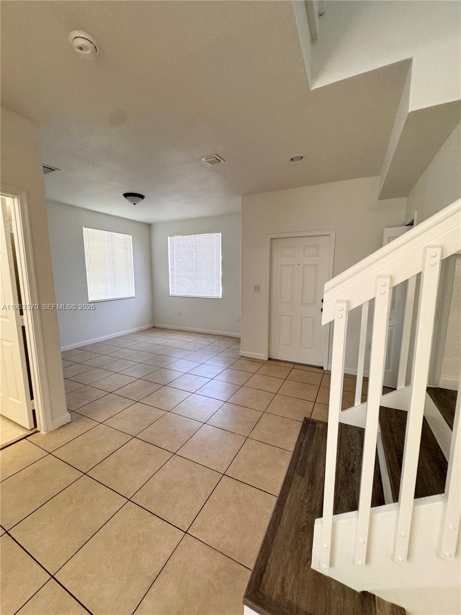 SHOMA TOWNHOMES AT KEYSCO - Residential Lease