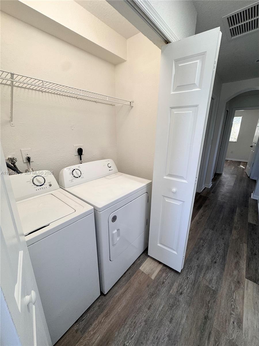 SHOMA TOWNHOMES AT KEYSCO - Residential Lease