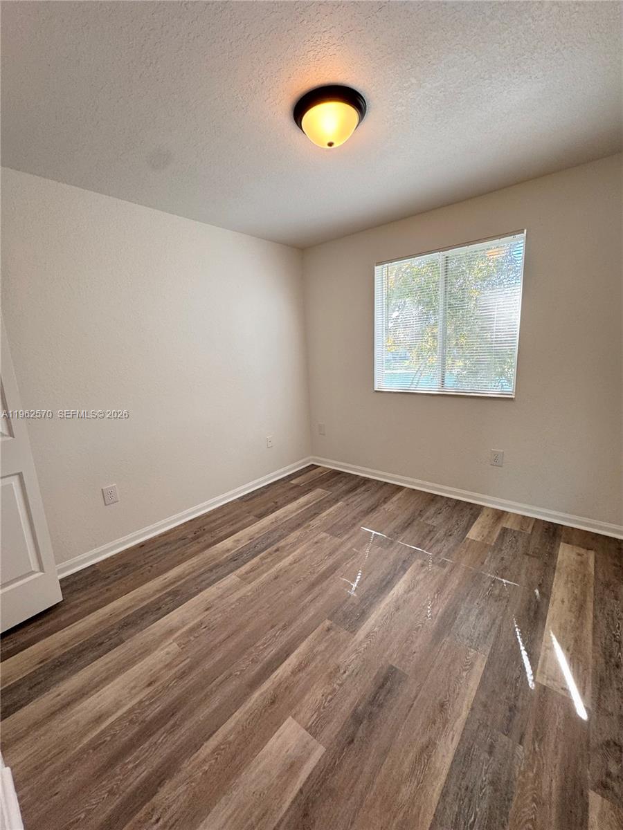 SHOMA TOWNHOMES AT KEYSCO - Residential Lease