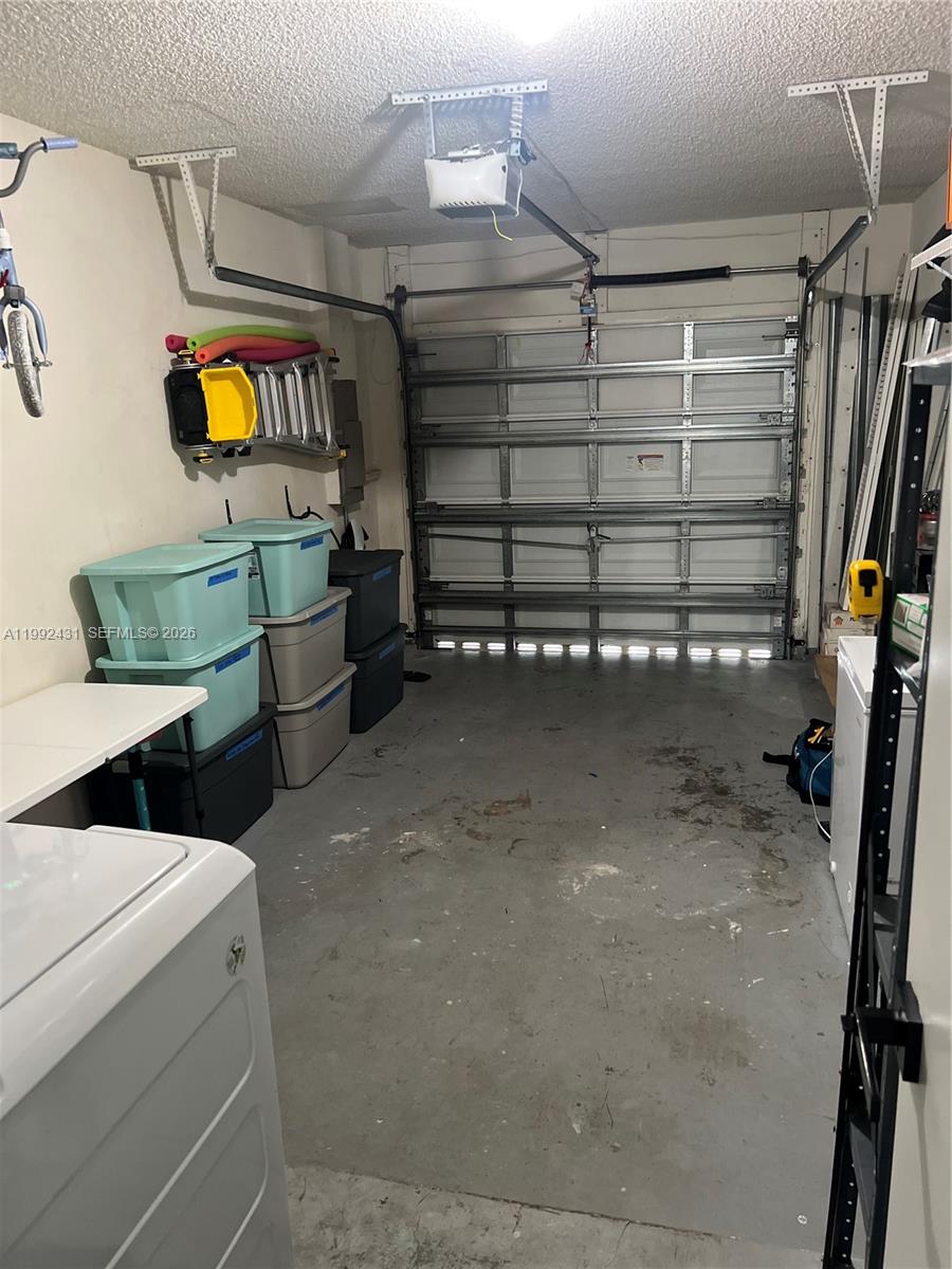 HAWKES BLUFF - Residential