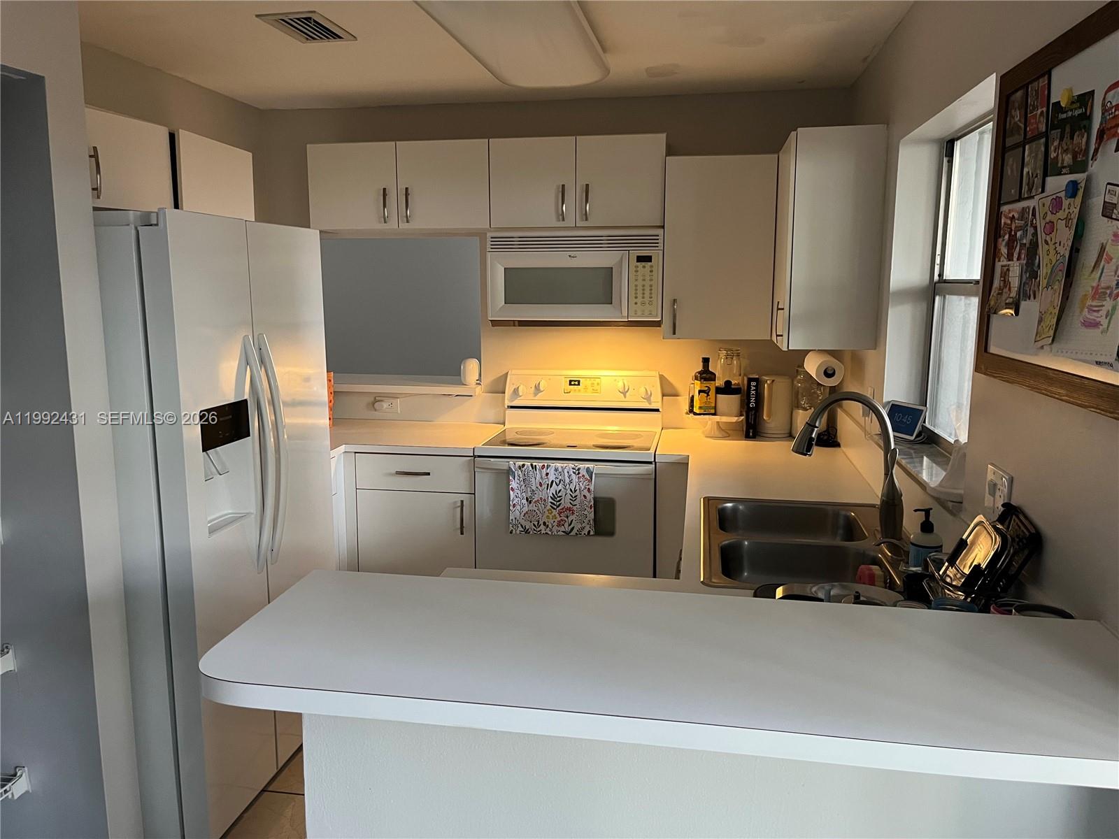 HAWKES BLUFF - Residential