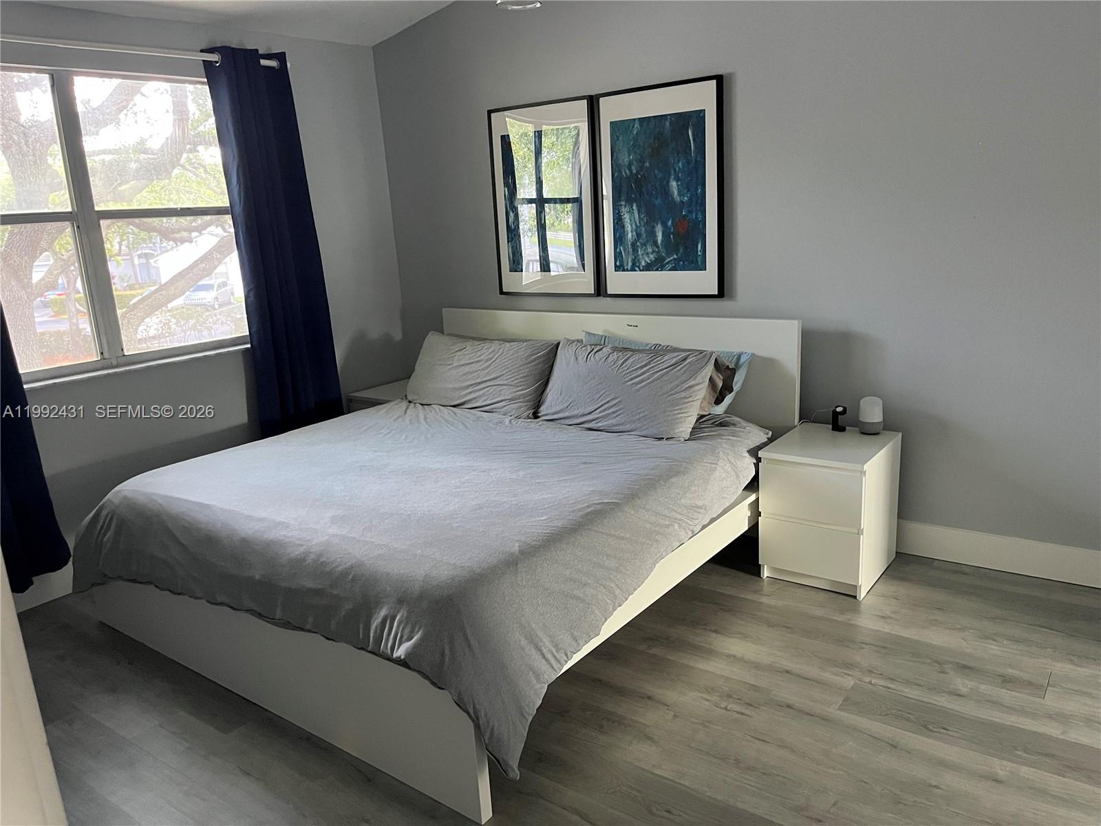 HAWKES BLUFF - Residential