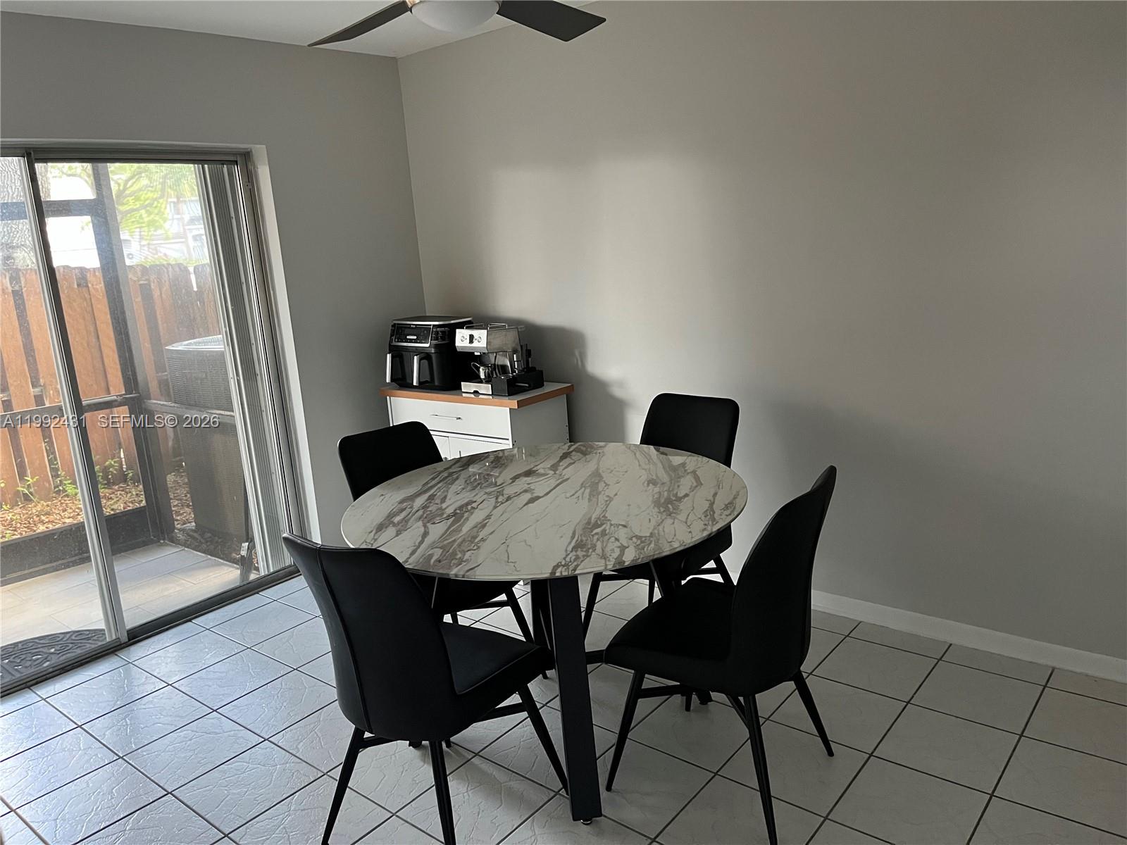 HAWKES BLUFF - Residential