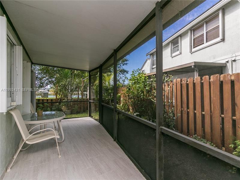 HAWKES BLUFF - Residential