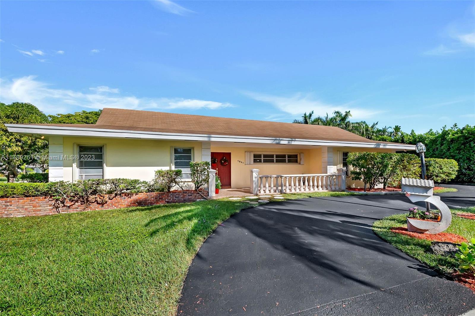 Property for Sale at 7941 Sw 144th St St, Palmetto Bay, Miami-Dade County, Florida - Bedrooms: 5 
Bathrooms: 3  - $1,198,817