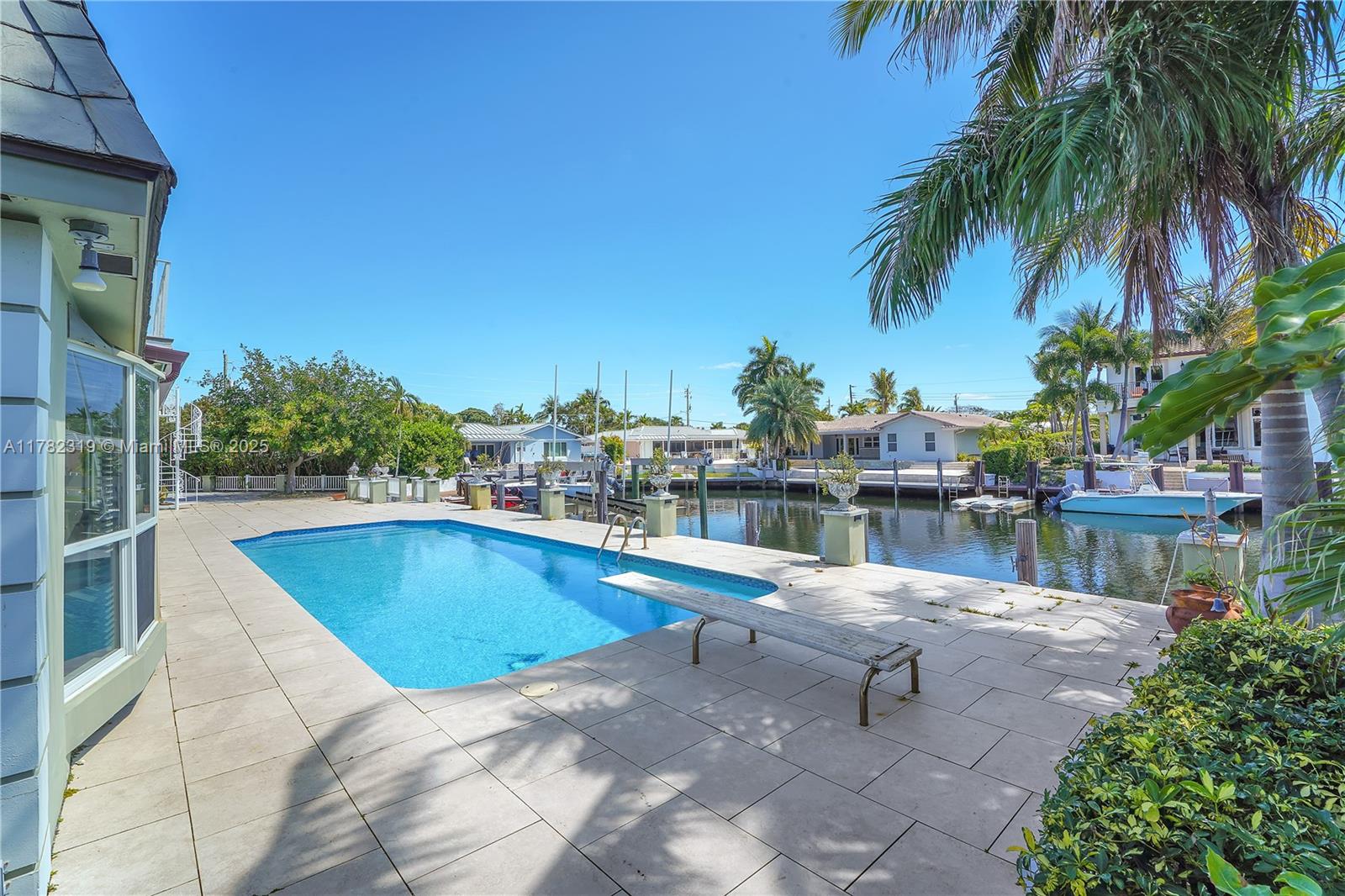 VENETIAN ISLES 3RD SEC - Residential Lease