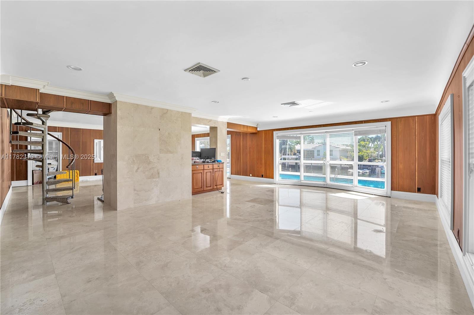 VENETIAN ISLES 3RD SEC - Residential Lease