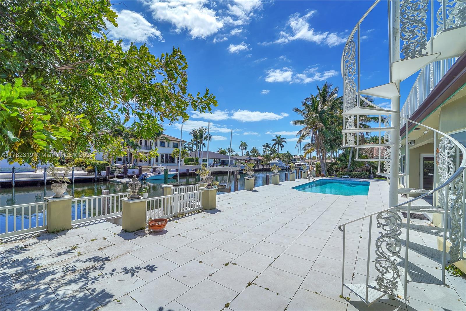 VENETIAN ISLES 3RD SEC - Residential Lease