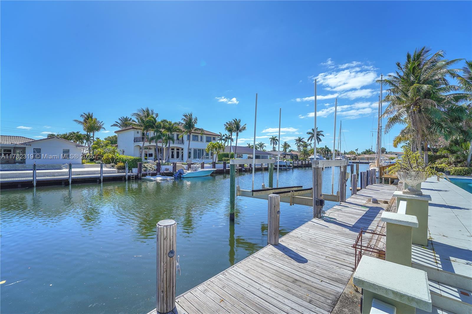 VENETIAN ISLES 3RD SEC - Residential Lease