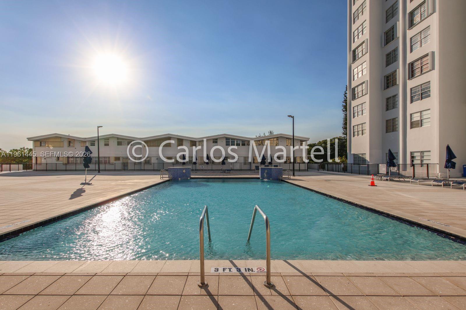 COMMODORE PLAZA CONDO - Residential