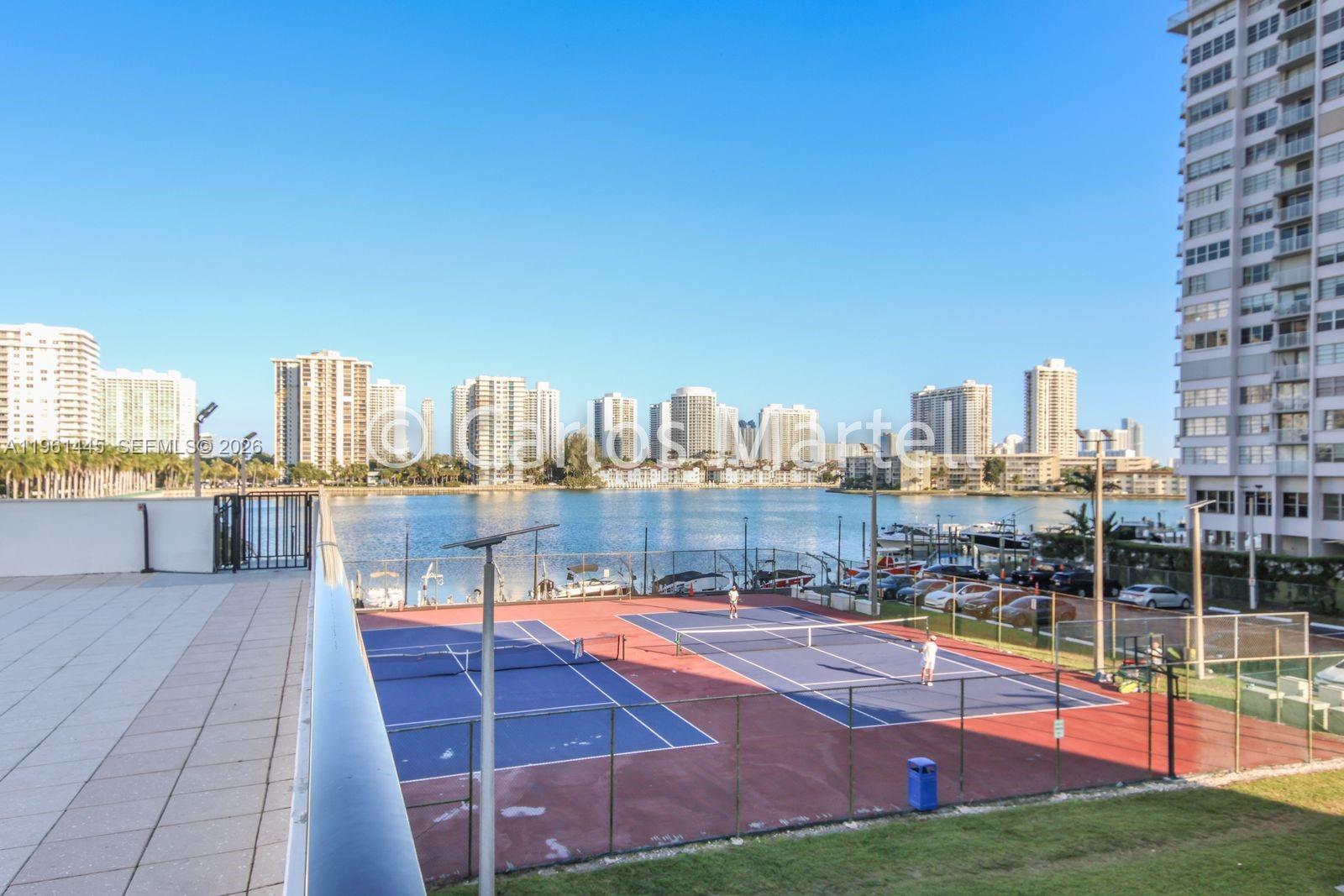 COMMODORE PLAZA CONDO - Residential