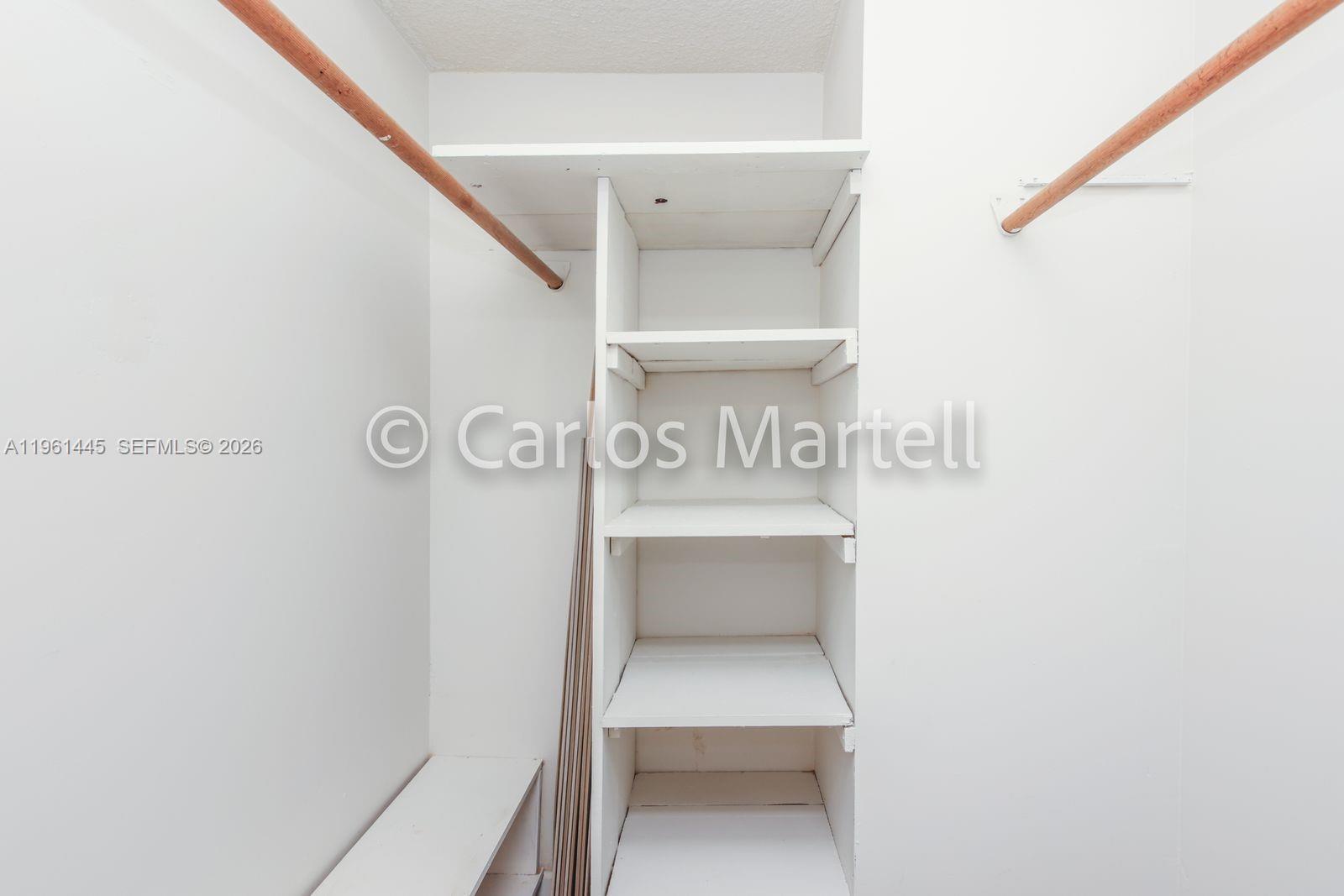 COMMODORE PLAZA CONDO - Residential