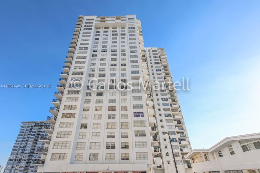 Beautiful 1-bedroom, 1.5-bath unit with a convenient half bath for guests. Features ceramic tile floors with a modern wood-look finish throughout. The layout is spacious and bright, with a quiet private balcony and generous closet space. New A/C recently installed.

Prime location in the heart of the area with excellent walkability — just steps from banks, restaurants, supermarkets, and everyday conveniences. No special assessments at this time.