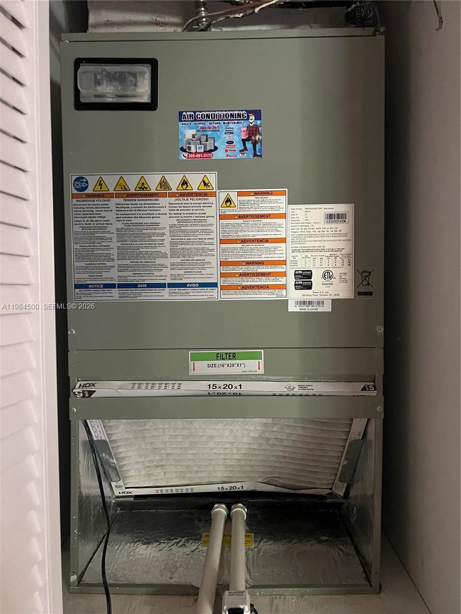 OAKLAND FOREST CLUB CONDO - Residential