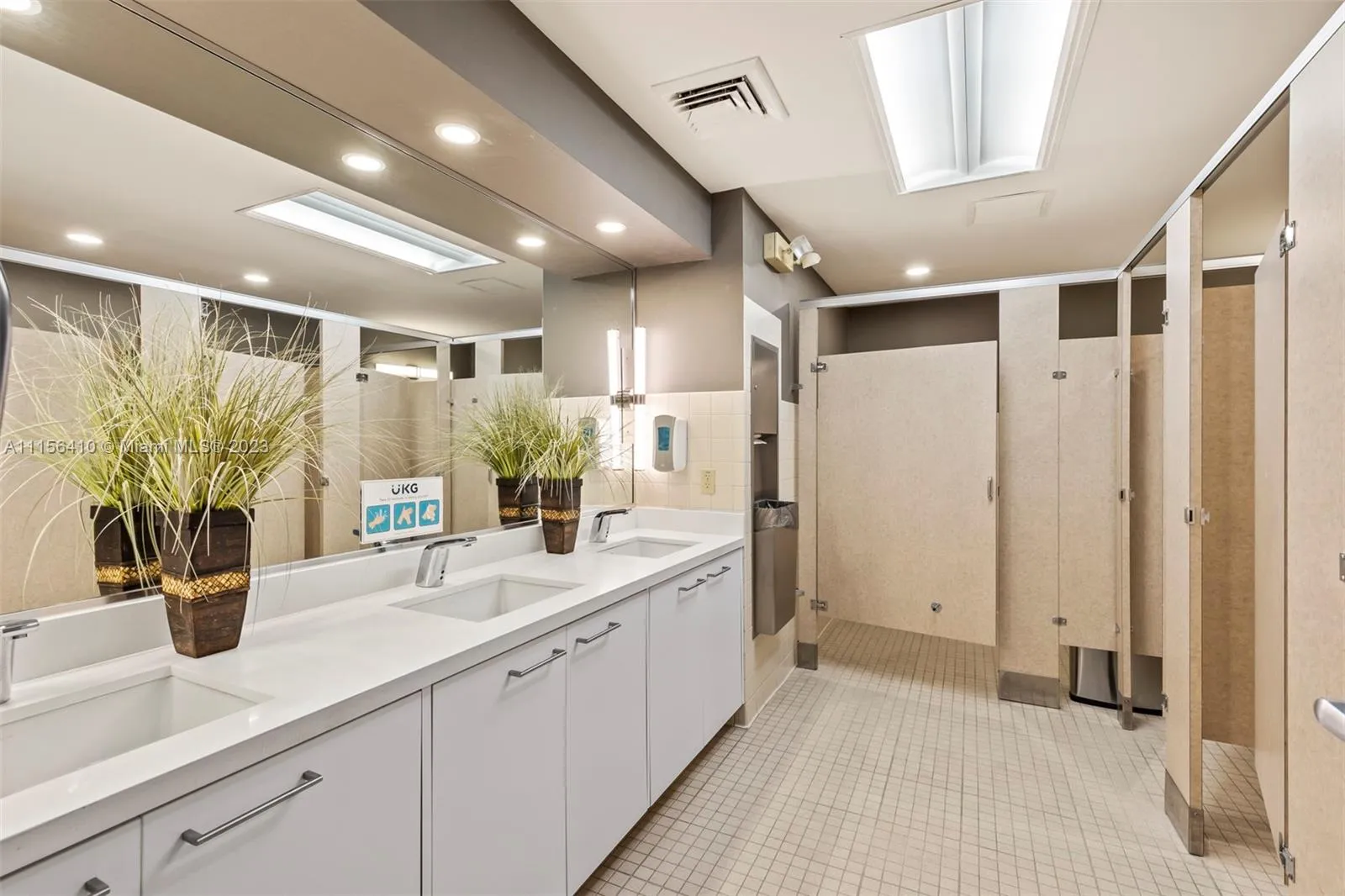 Weston, Florida 33326, United States, ,Commercial,Active,75441